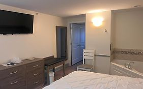 Trade Winds On The Bay